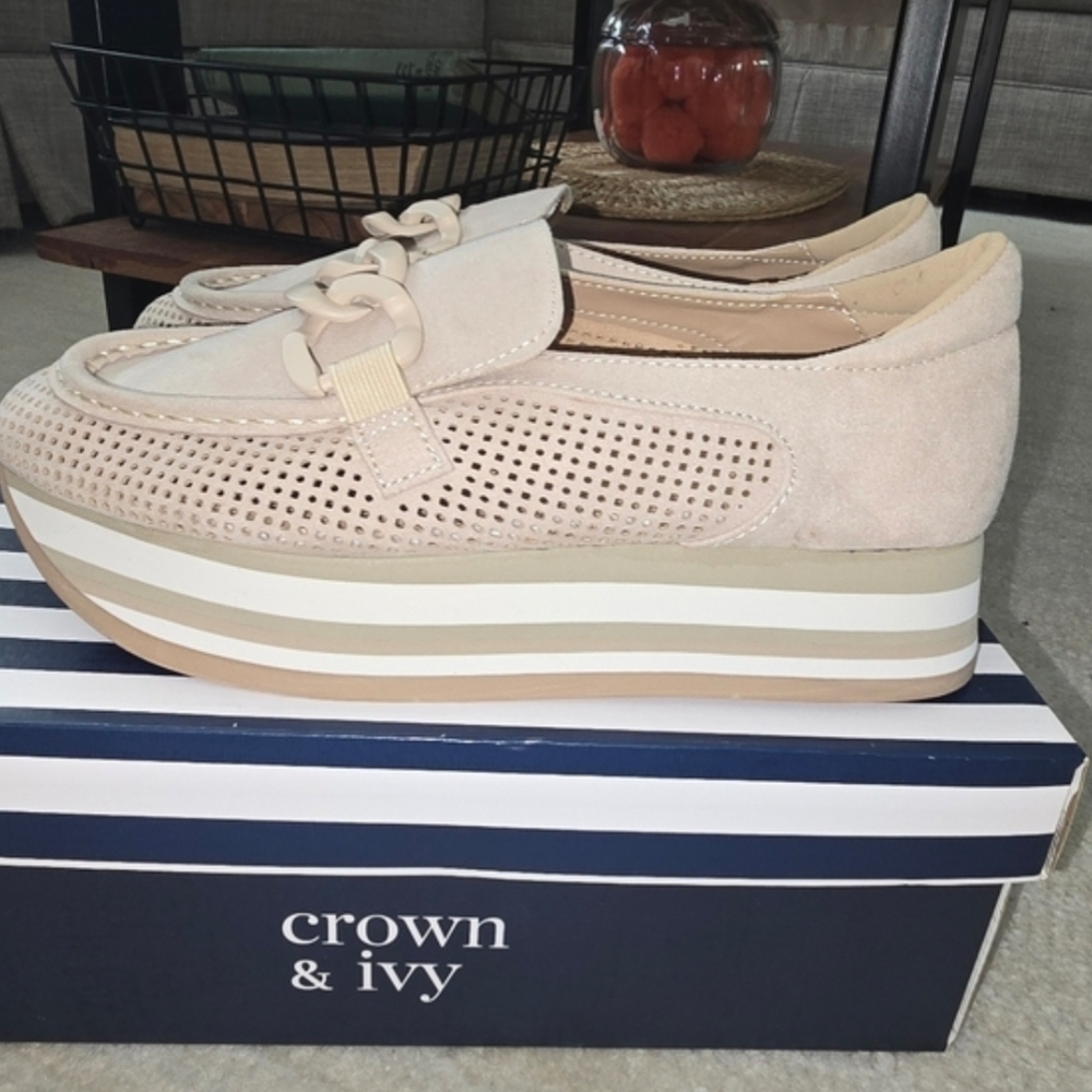 crown & ivy Pale Beige Suede Moccasin Sneakers - Picture 3 of 4